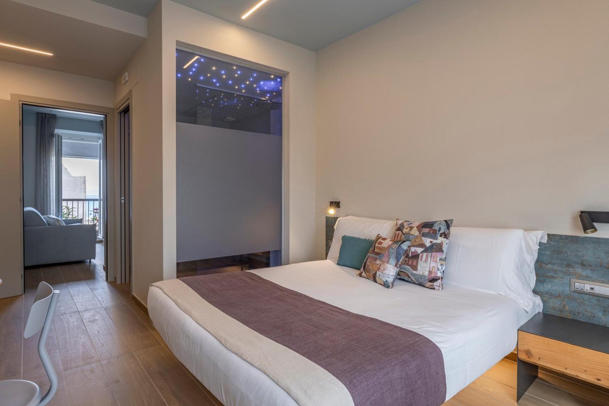 Luci Sul Mare -Boutique Rooms Follonica Exterior foto