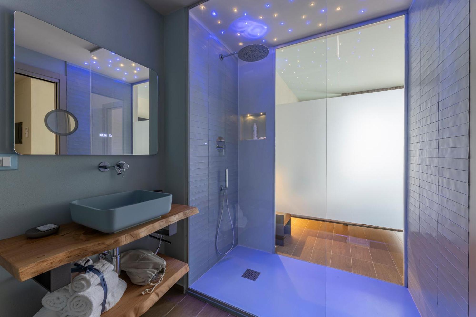 Luci Sul Mare -Boutique Rooms Follonica Exterior foto