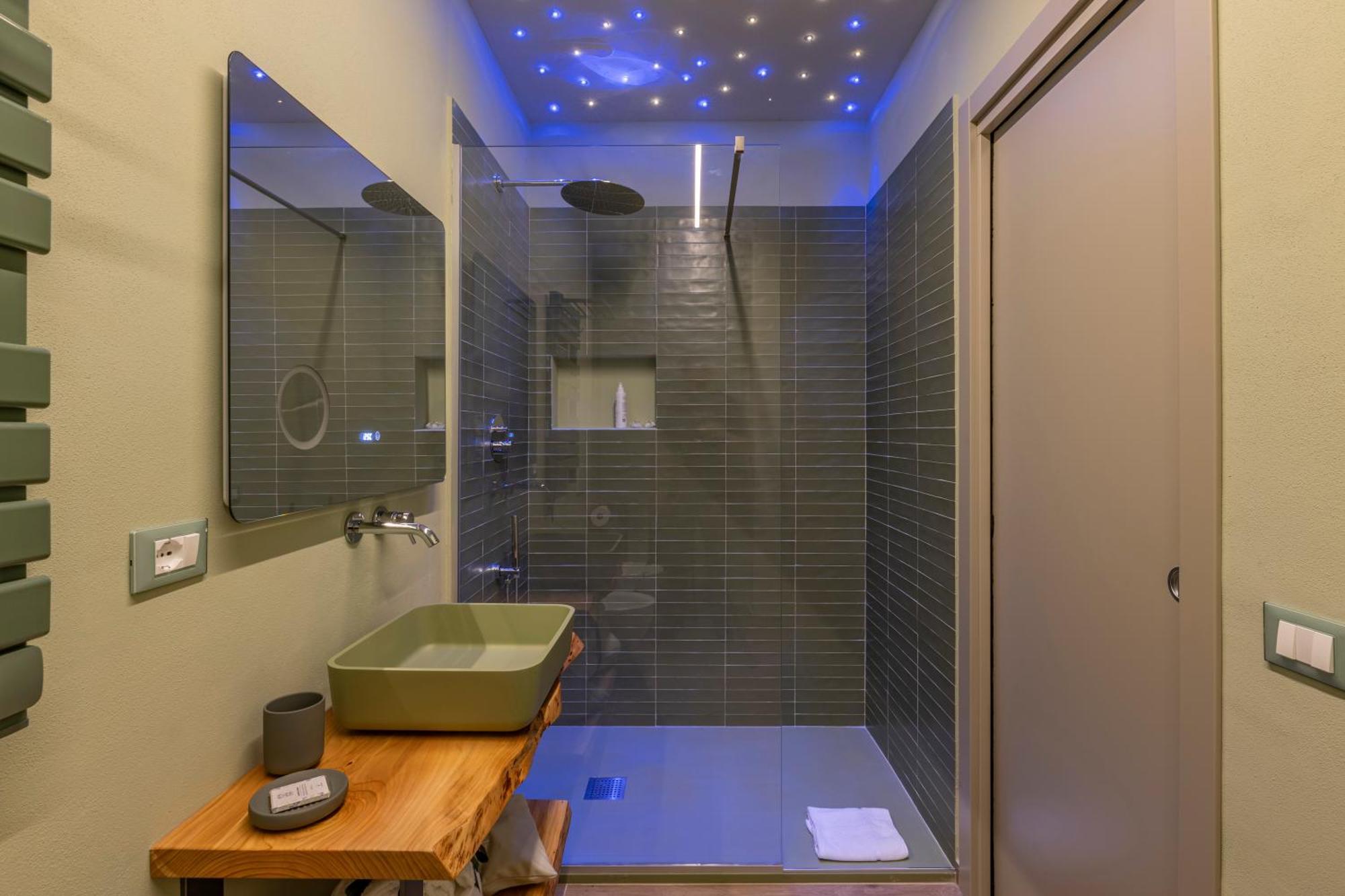 Luci Sul Mare -Boutique Rooms Follonica Exterior foto