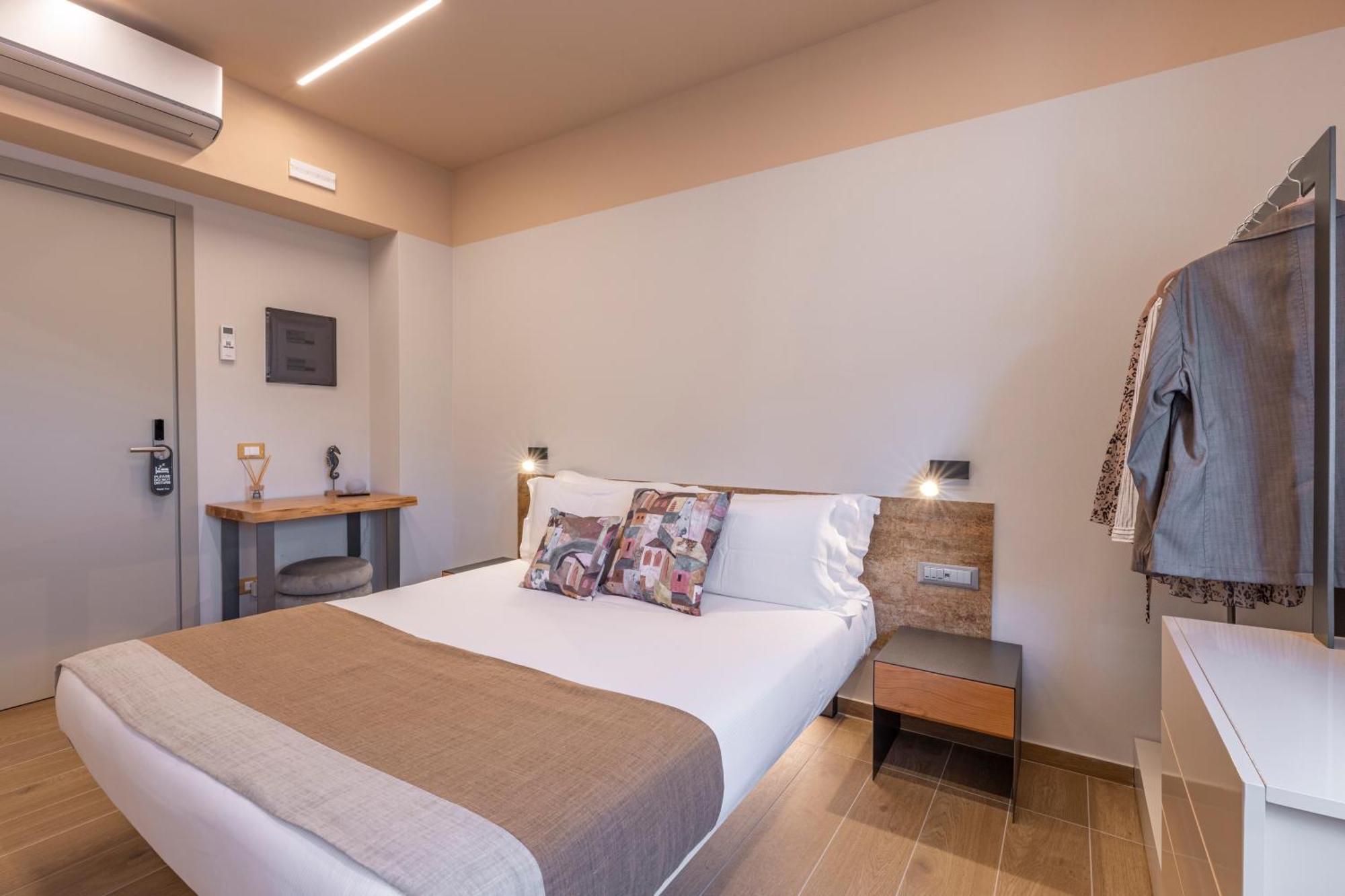 Luci Sul Mare -Boutique Rooms Follonica Exterior foto